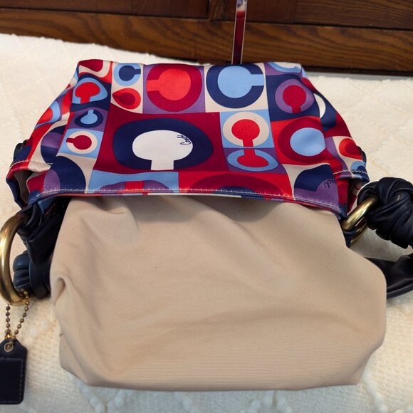 Coach Madison Scarf Satin Graphic Op Art Resort Mini Handbag J0882-42177 - Picture 12 of 16